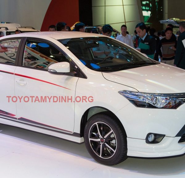 Bắt gặp 2 phiên bản thể thao của Toyota Vios 2016 ngoài đời thực